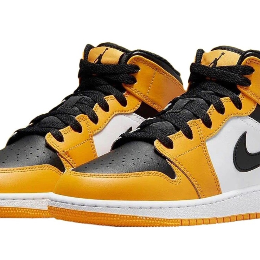 Jordan 1 mid TD taxi